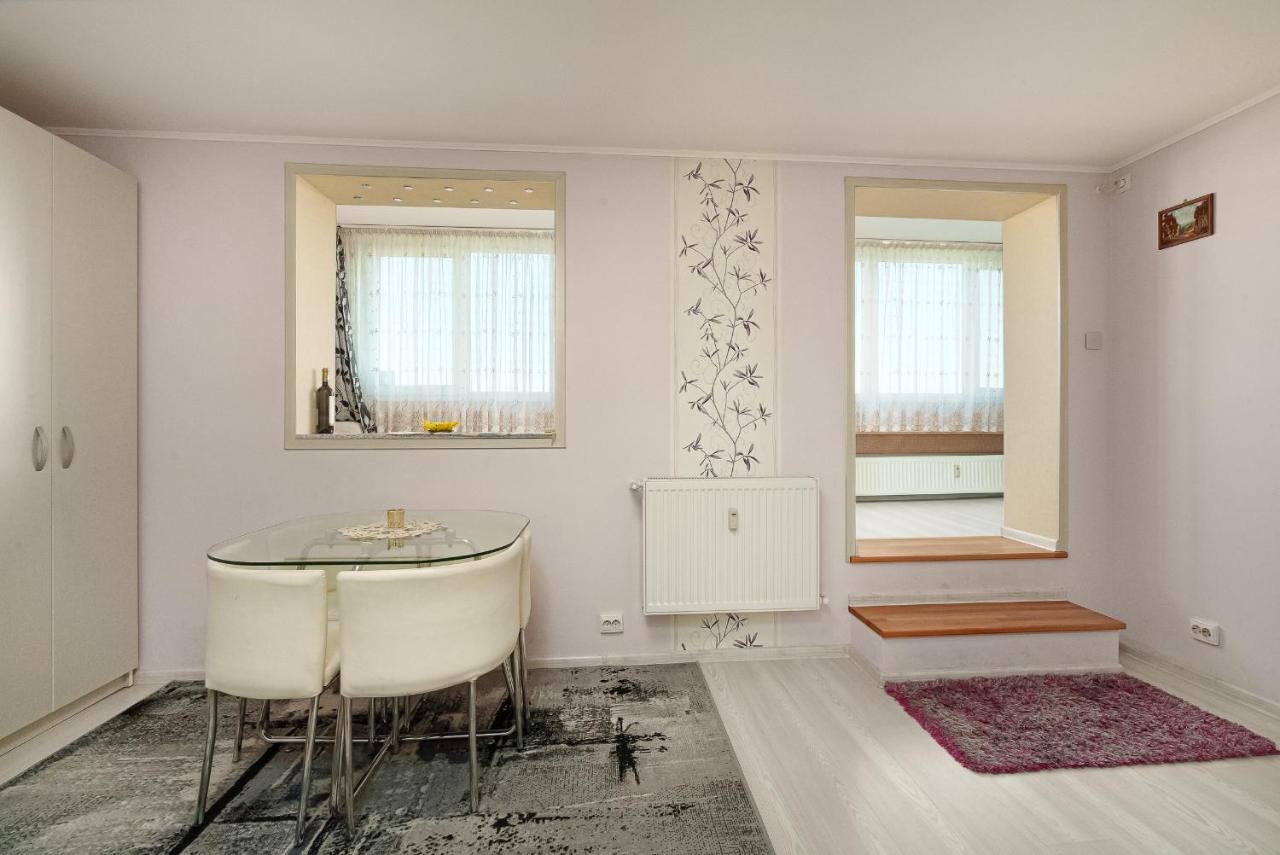 Stone Gate Apartment #1 Bucureşti Eksteriør bilde